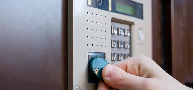 Enhanced Security Features Oak Lawn