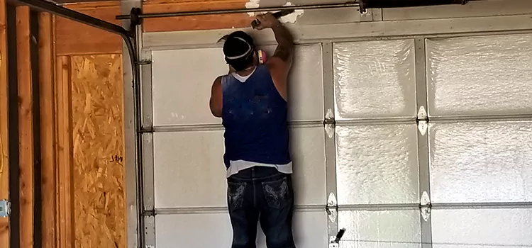 Specialized Garage Door Panel Solutions in Oak Lawn, IL