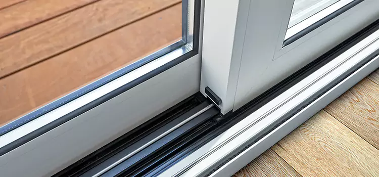 Why Your Sliding Door Keeps Getting Stuck in Oak Lawn, IL?
